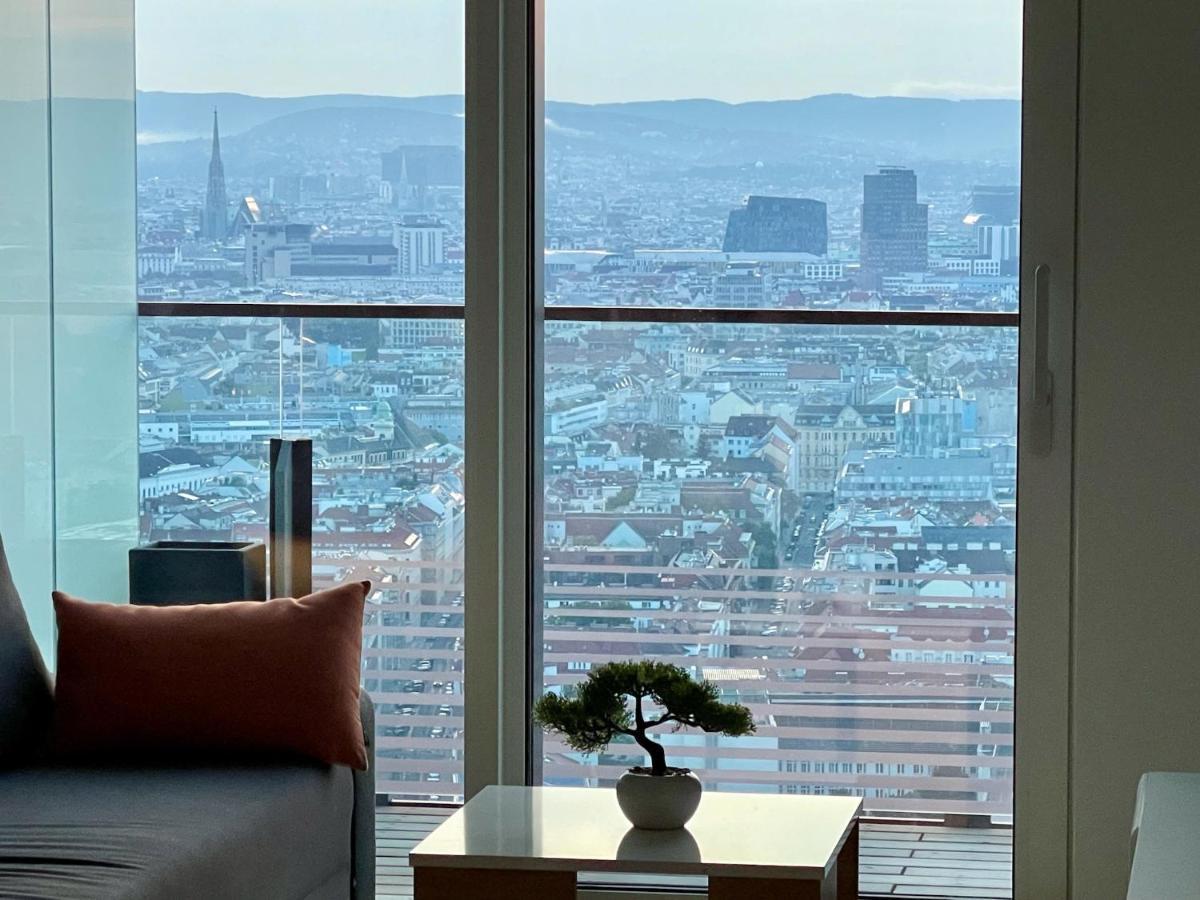 Triiiple Level 31 - Sonnenwohnen Apartment Mit Fantastischem Ausblick Und Parkplatz Виена Екстериор снимка
