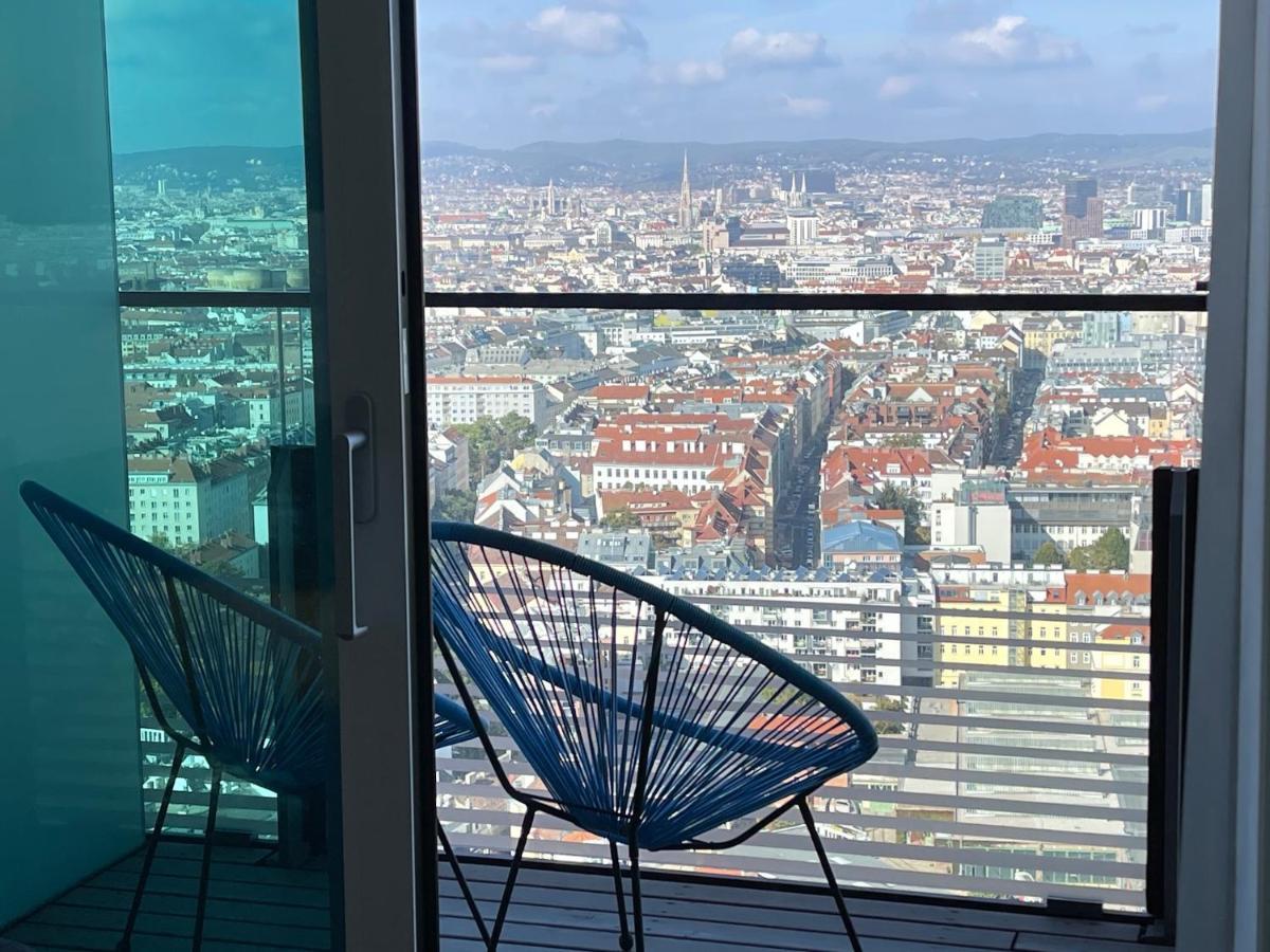 Triiiple Level 31 - Sonnenwohnen Apartment Mit Fantastischem Ausblick Und Parkplatz Виена Екстериор снимка