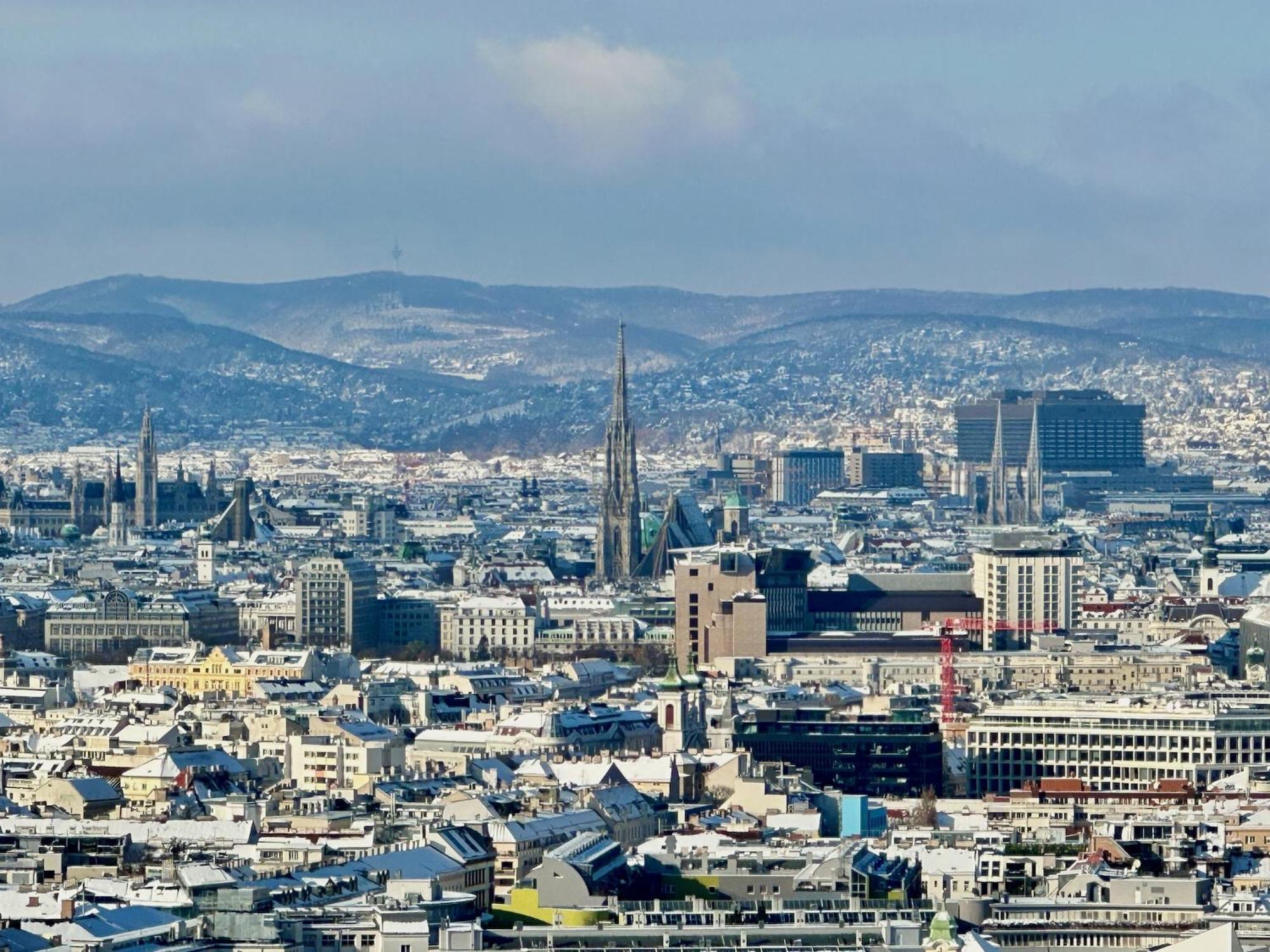 Triiiple Level 31 - Sonnenwohnen Apartment Mit Fantastischem Ausblick Und Parkplatz Виена Екстериор снимка