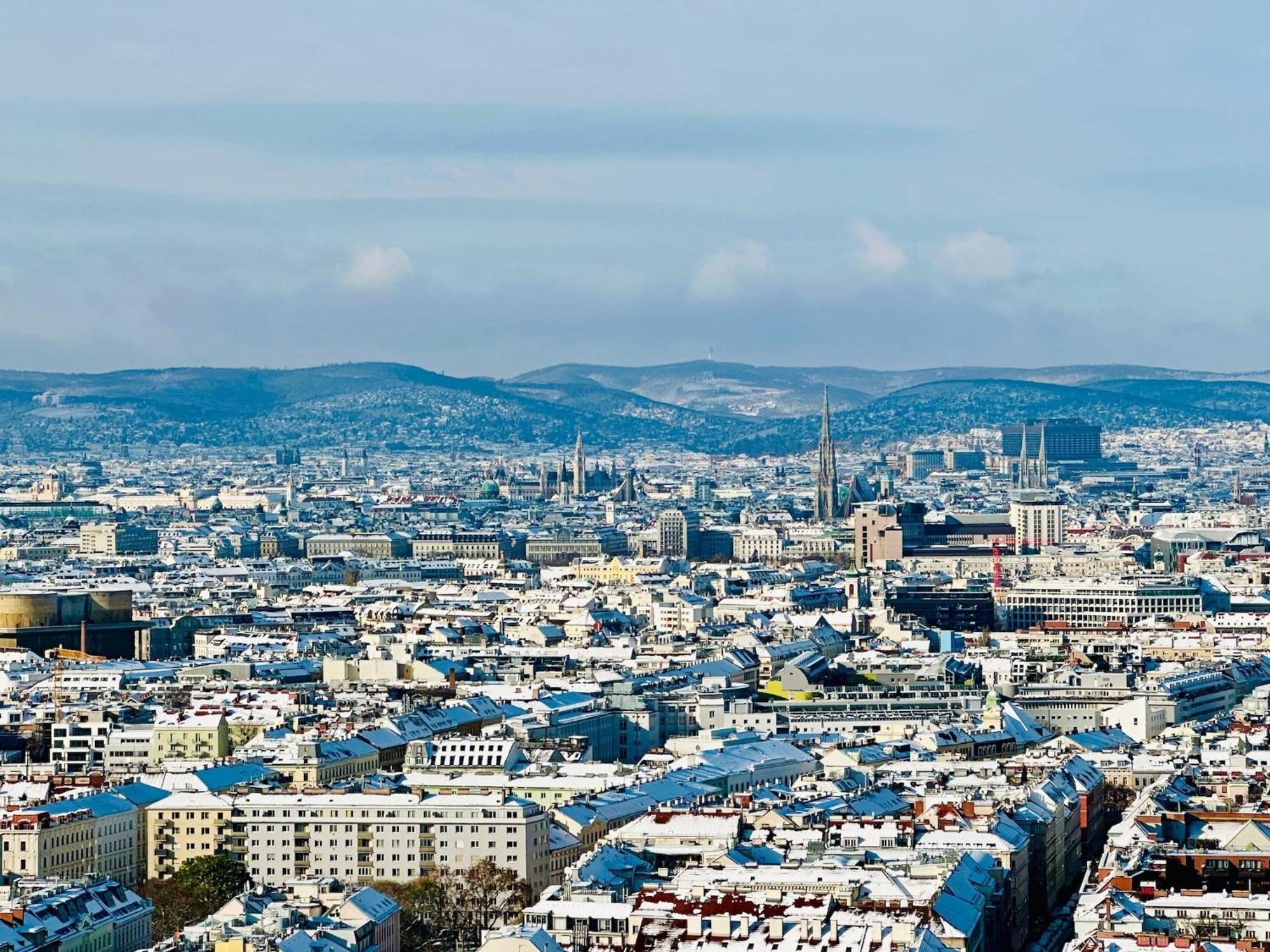 Triiiple Level 31 - Sonnenwohnen Apartment Mit Fantastischem Ausblick Und Parkplatz Виена Екстериор снимка